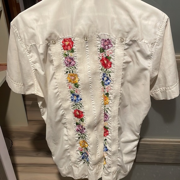 Vintage button up from Mexico - Picture 2 of 6